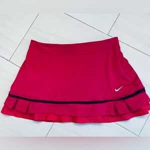Super Cute ! Nike golf skort.
